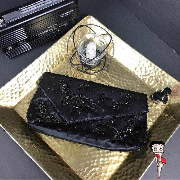 Joyce Lane Handbags - Vintage Joyce Lane Black Hand-Beaded Clutch